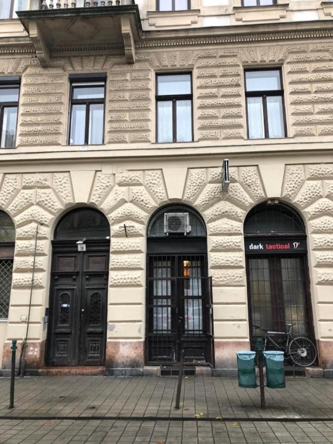 7Dab Apartments Huszar Contactless Self Check-In Budapest Extérieur photo